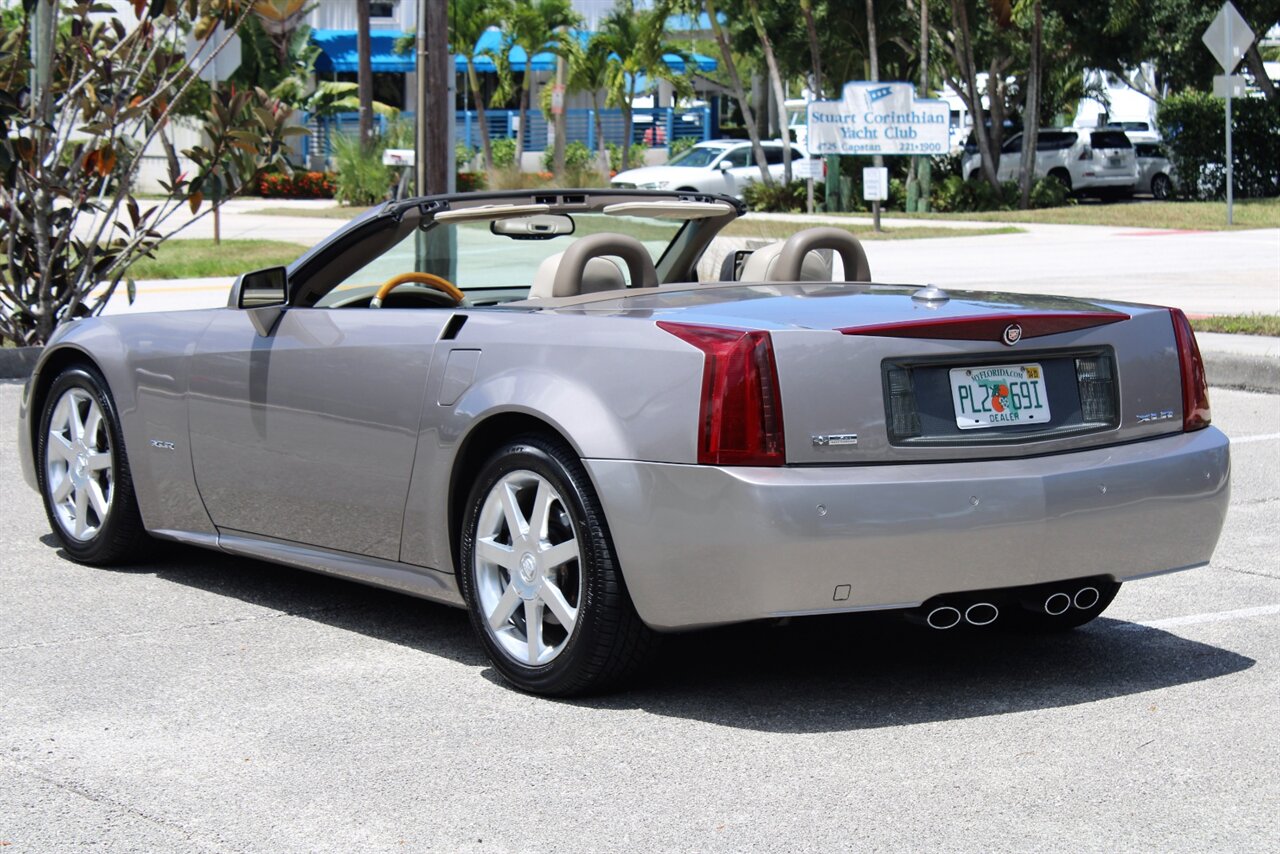 2004 Cadillac XLR   - Photo 12 - Stuart, FL 34997