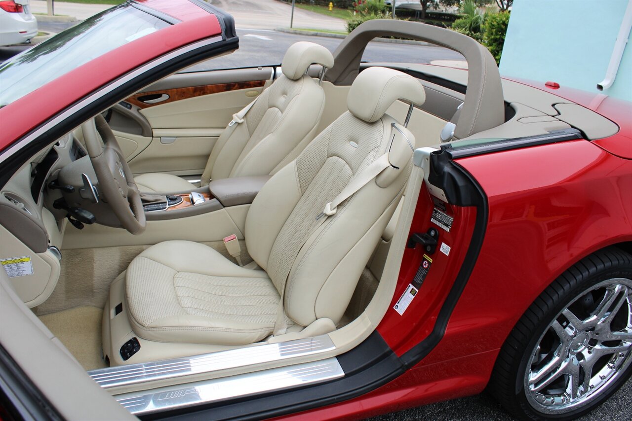 2007 Mercedes-Benz SL 55 AMG   - Photo 15 - Stuart, FL 34997