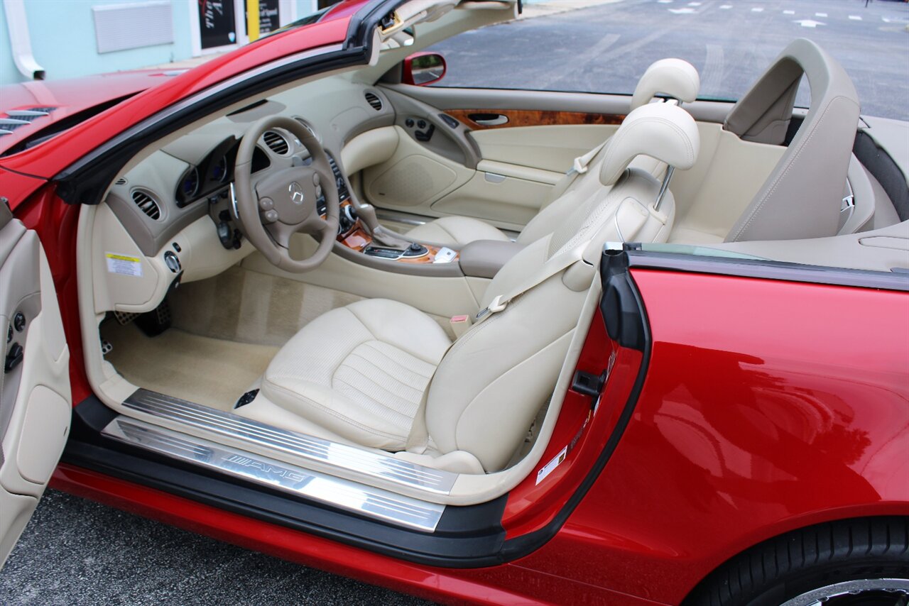 2007 Mercedes-Benz SL 55 AMG   - Photo 14 - Stuart, FL 34997