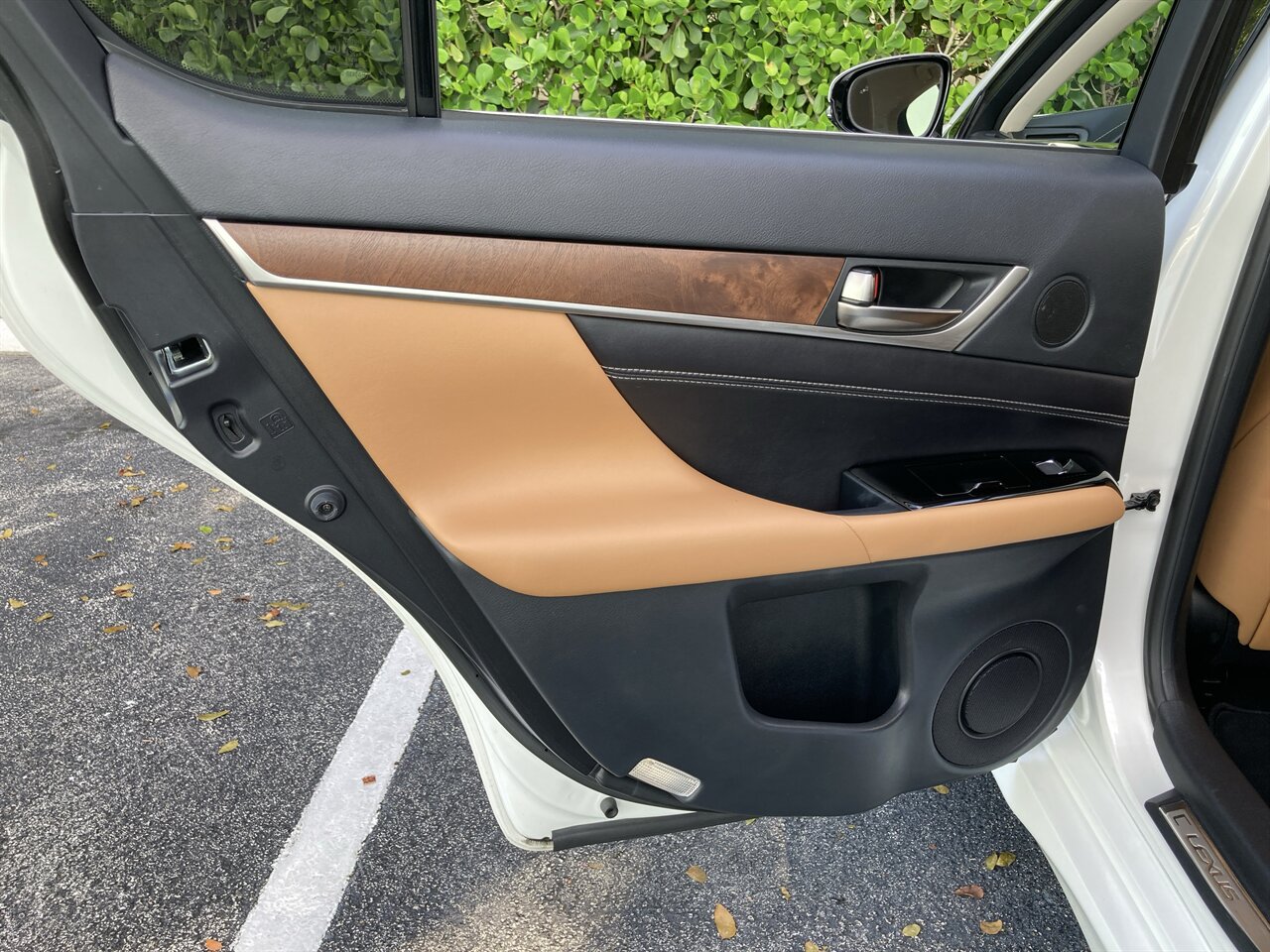 2019 Lexus GS 350   - Photo 34 - Stuart, FL 34997