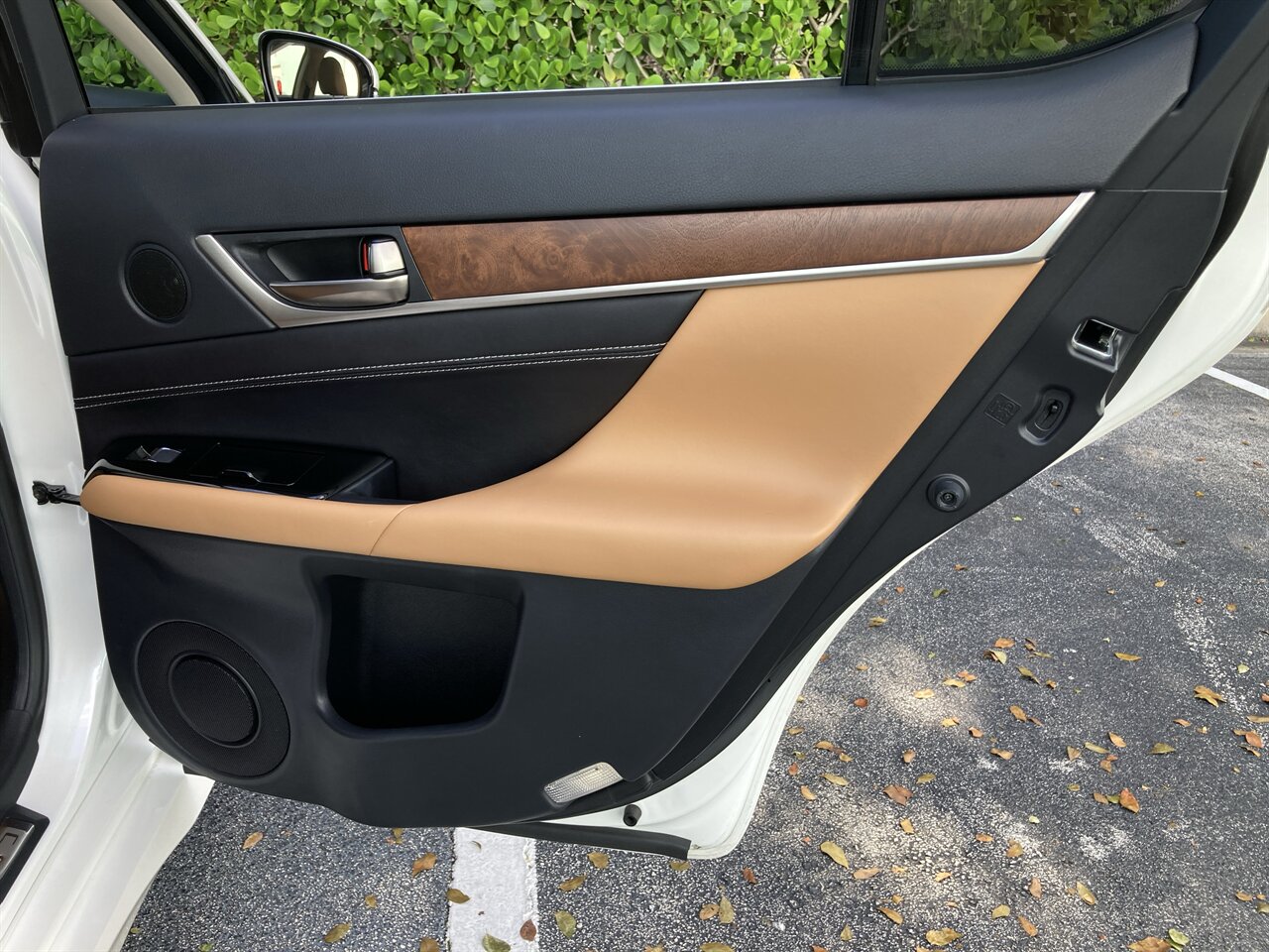 2019 Lexus GS 350   - Photo 35 - Stuart, FL 34997