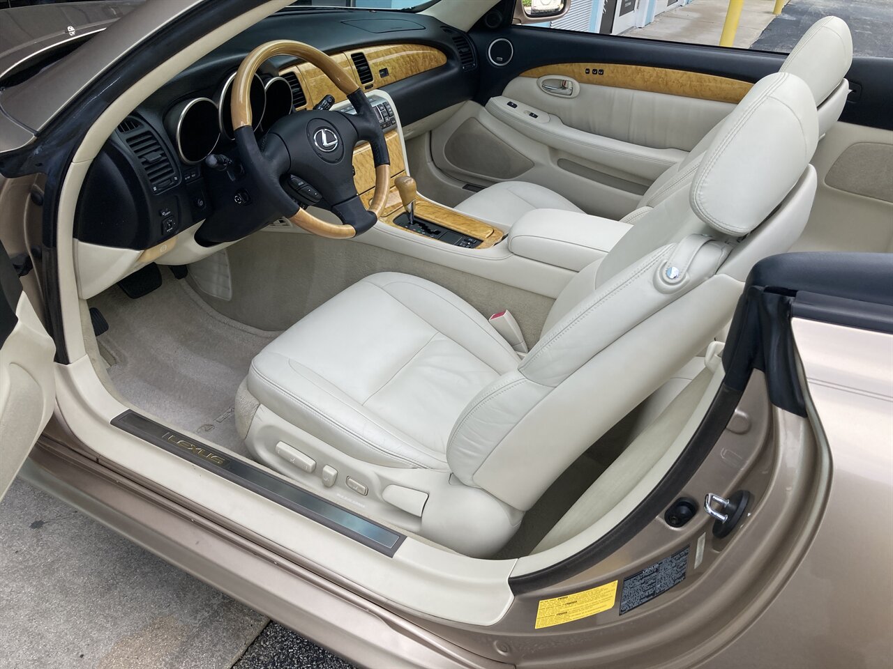 2003 Lexus SC 430   - Photo 14 - Stuart, FL 34997