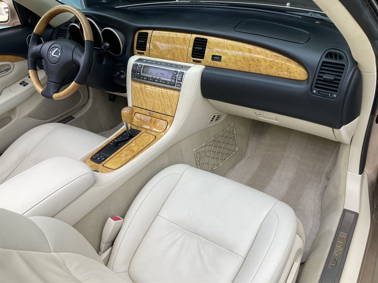 2003 Lexus SC 430   - Photo 19 - Stuart, FL 34997