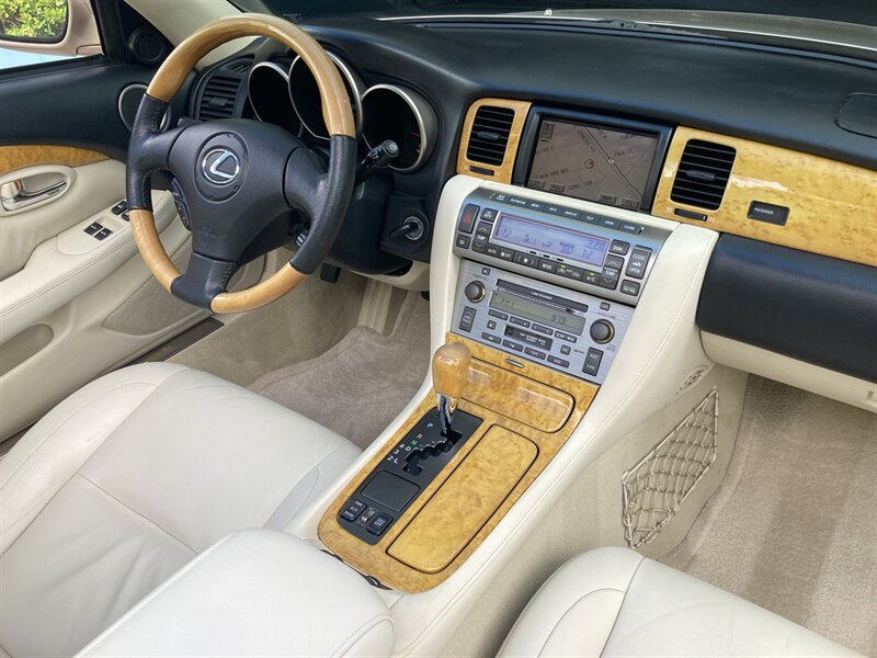 2003 Lexus SC 430