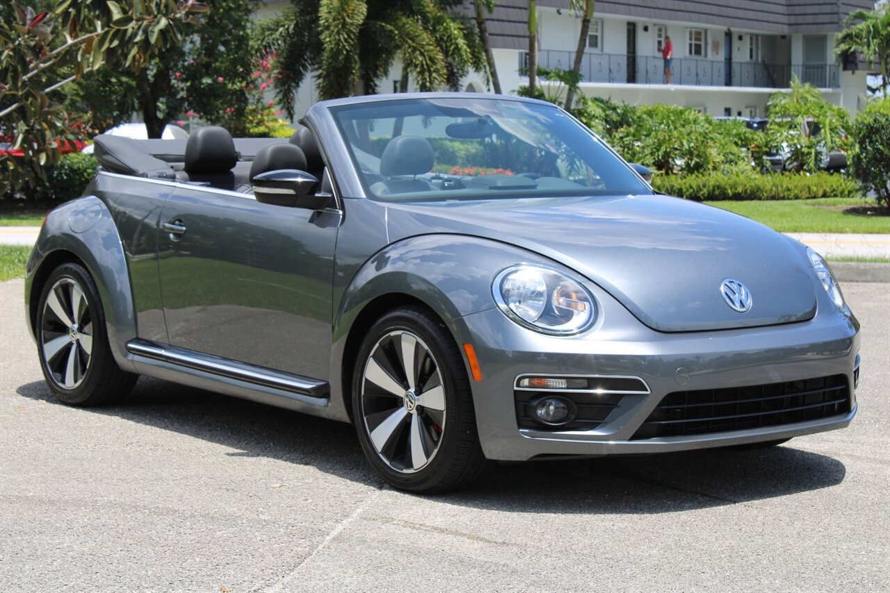 2013 Volkswagen Beetle Convertible Turbo PZEV   - Photo 10 - Stuart, FL 34997