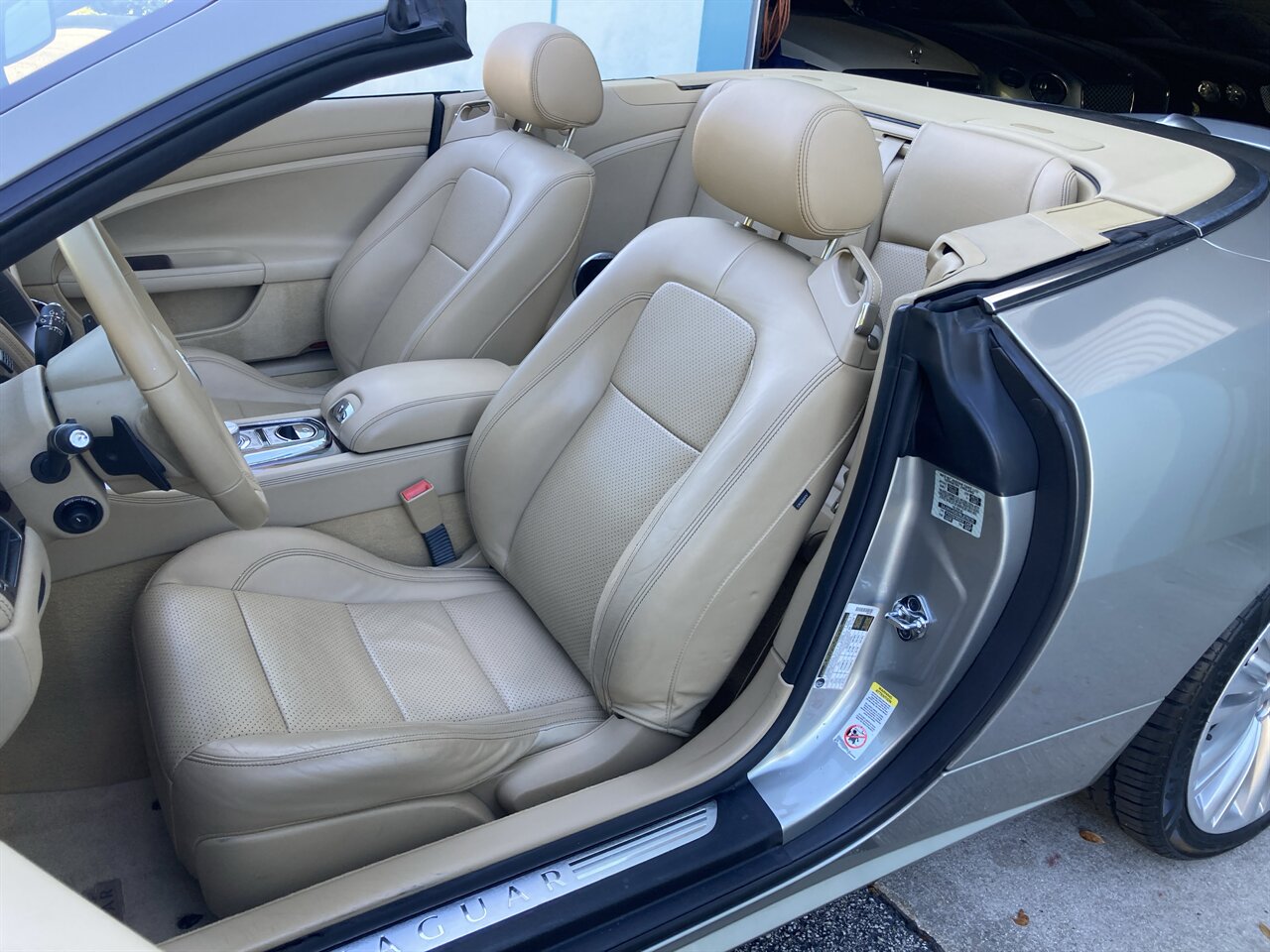 2011 Jaguar XK   - Photo 15 - Stuart, FL 34997