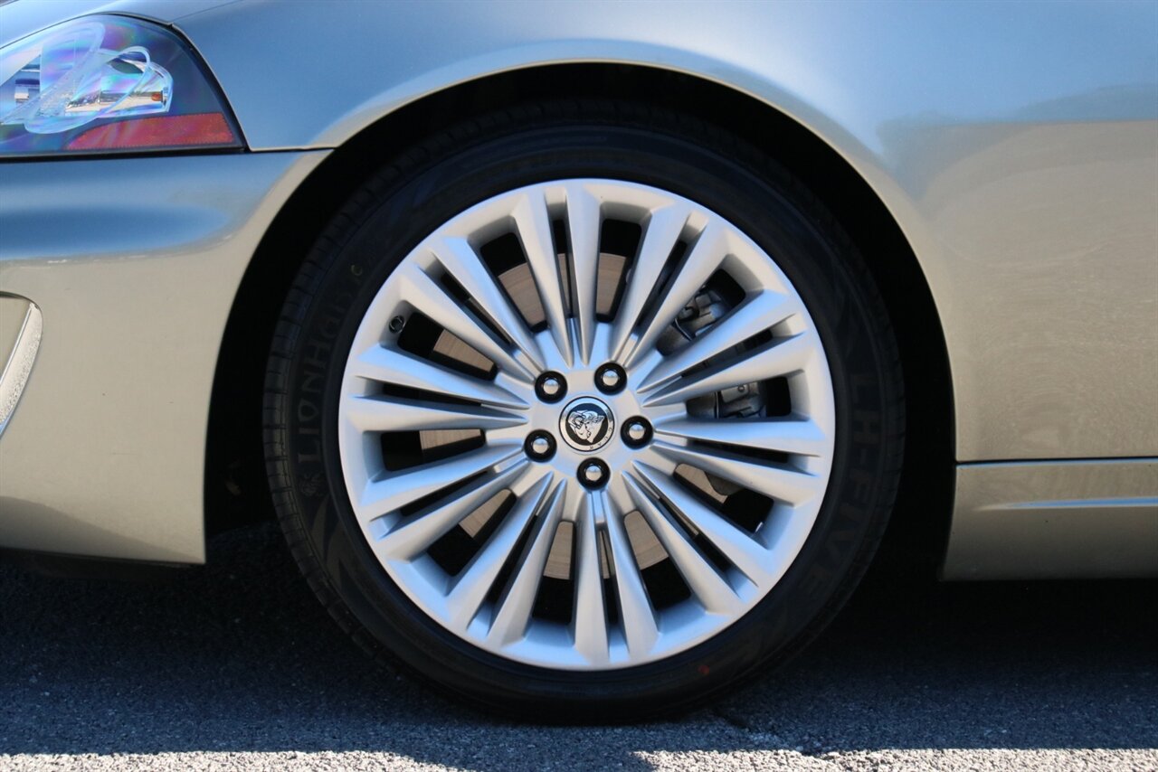 2011 Jaguar XK   - Photo 34 - Stuart, FL 34997