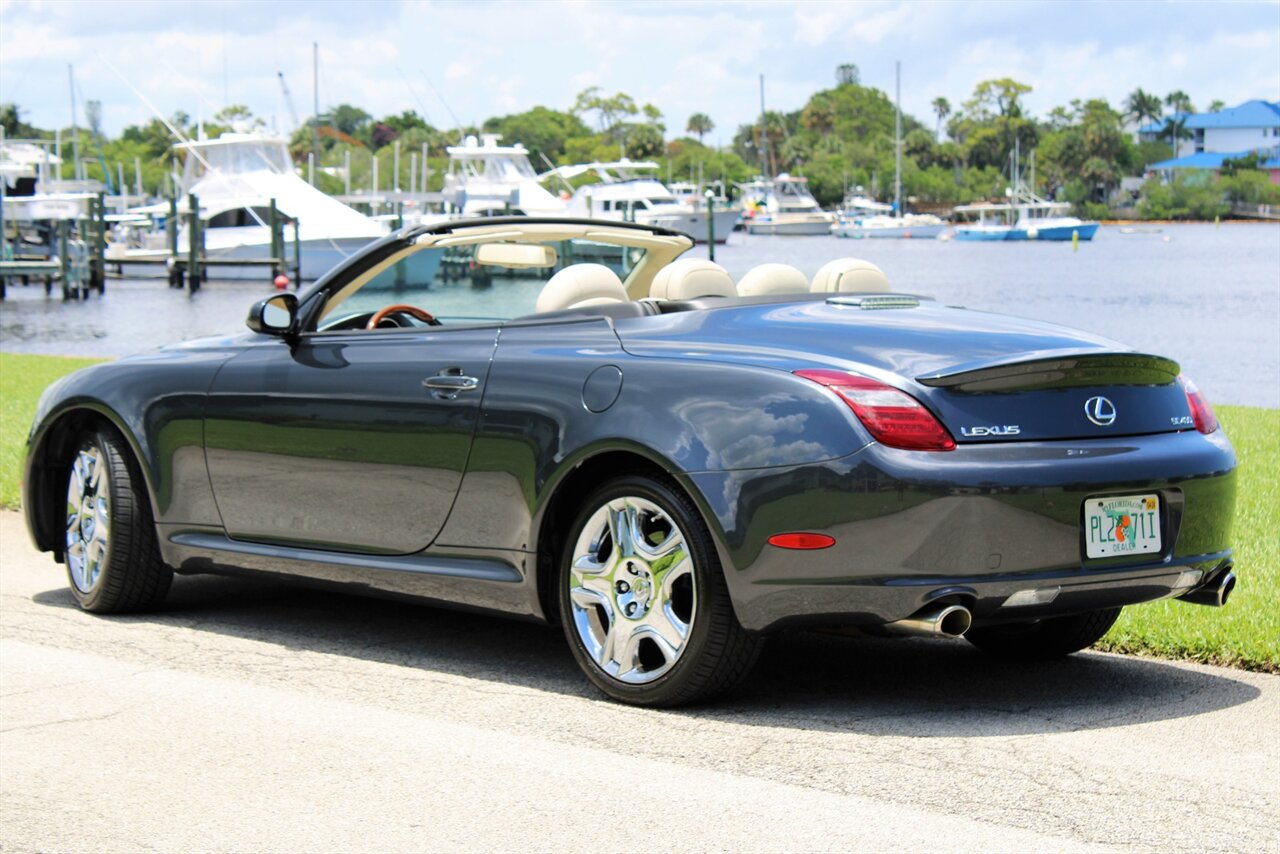 2008 Lexus SC 430   - Photo 4 - Stuart, FL 34997