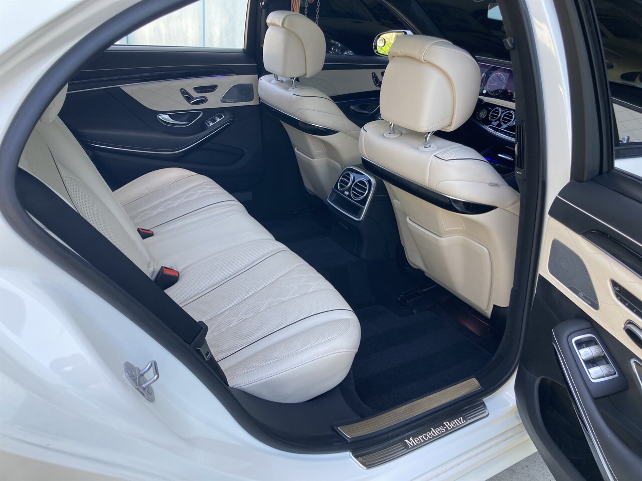 2019 Mercedes-Benz S 560   - Photo 18 - Stuart, FL 34997