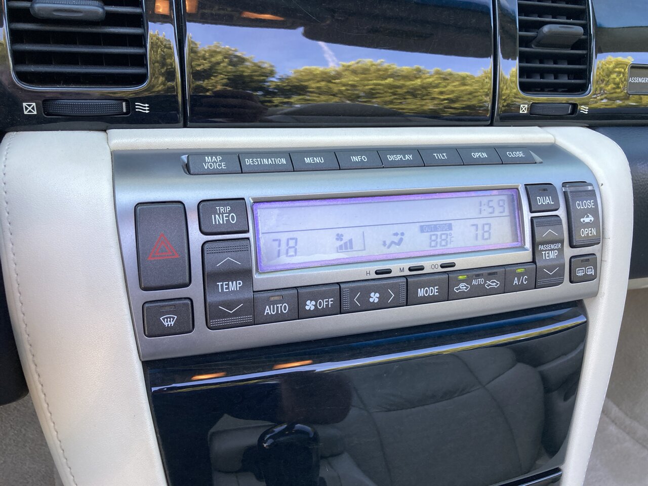 2004 Lexus SC 430 - Photo 25 - Stuart, FL 34997