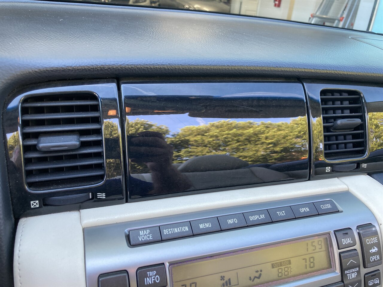 2004 Lexus SC 430 - Photo 23 - Stuart, FL 34997