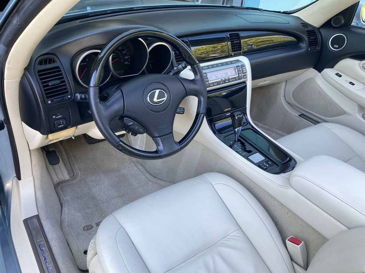 2004 Lexus SC 430 - Photo 18 - Stuart, FL 34997