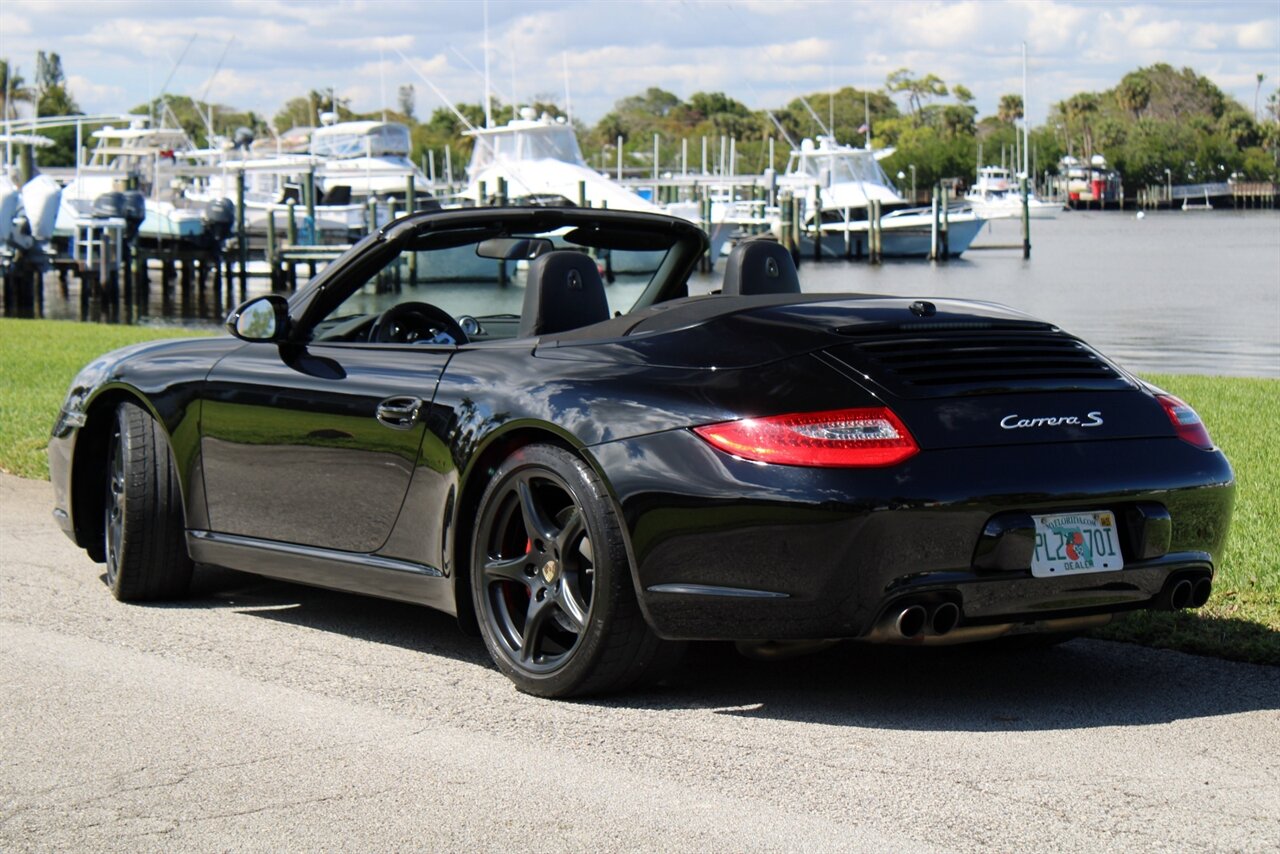 2011 Porsche 911 Carrera S   - Photo 5 - Stuart, FL 34997