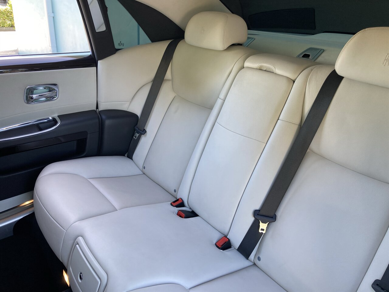 2016 Rolls-Royce Ghost - Photo 17 - Stuart, FL 34997