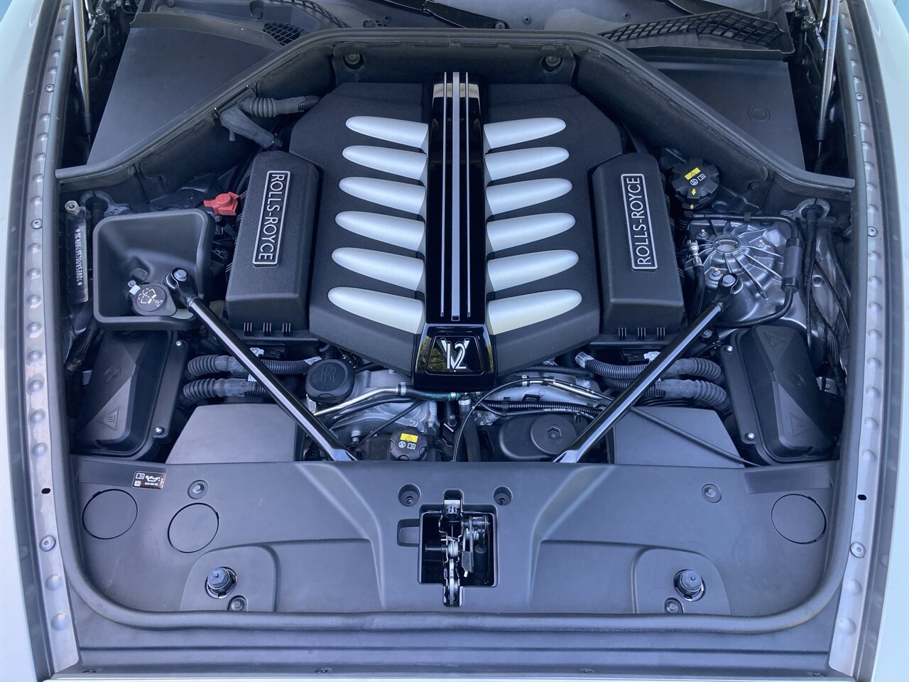 2016 Rolls-Royce Ghost - Photo 53 - Stuart, FL 34997