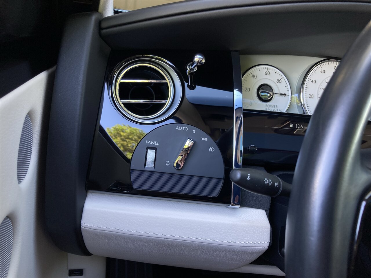 2016 Rolls-Royce Ghost - Photo 28 - Stuart, FL 34997
