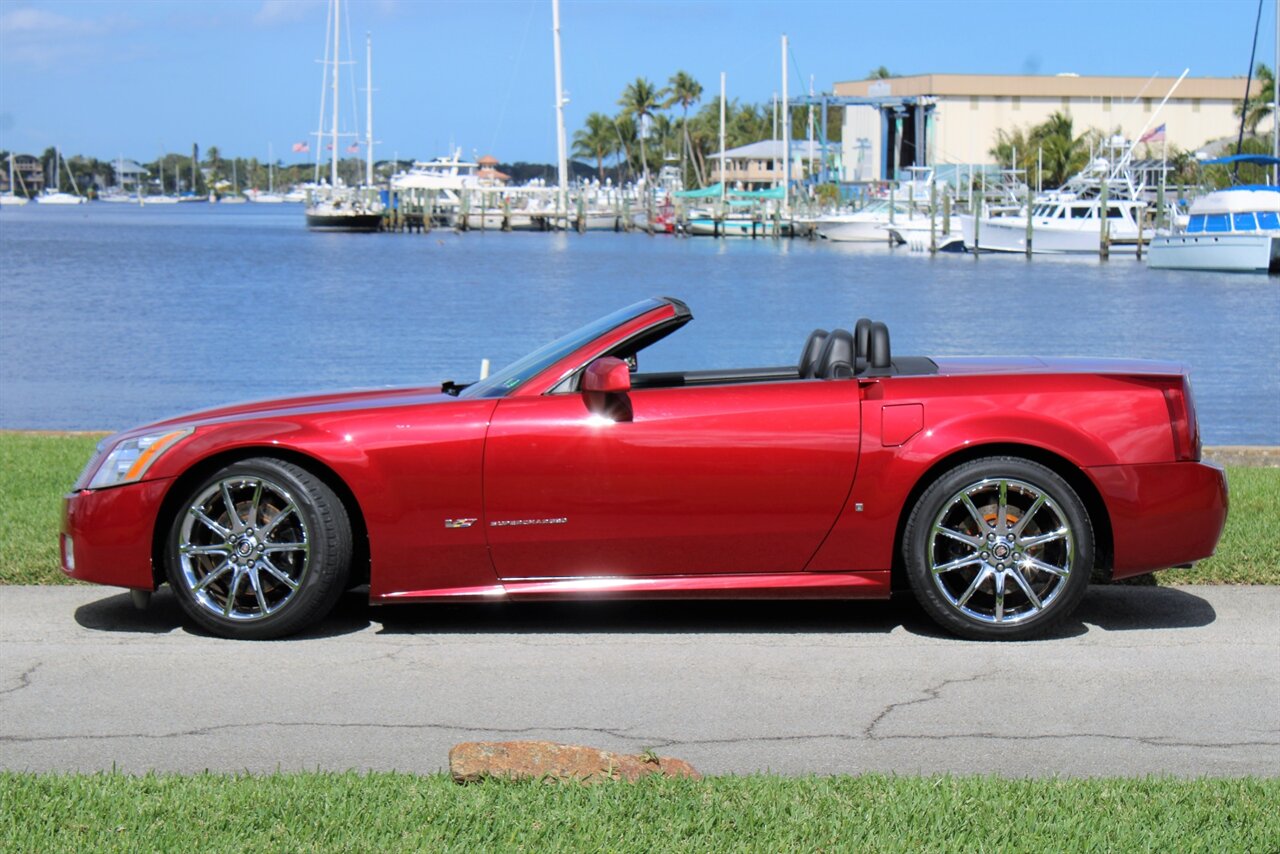 2008 Cadillac XLR-V   - Photo 6 - Stuart, FL 34997