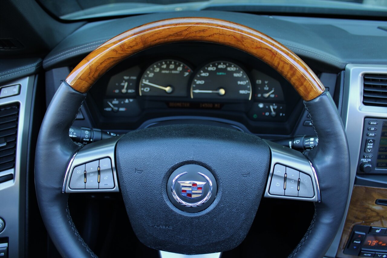 2009 Cadillac XLR Platinum   - Photo 21 - Stuart, FL 34997