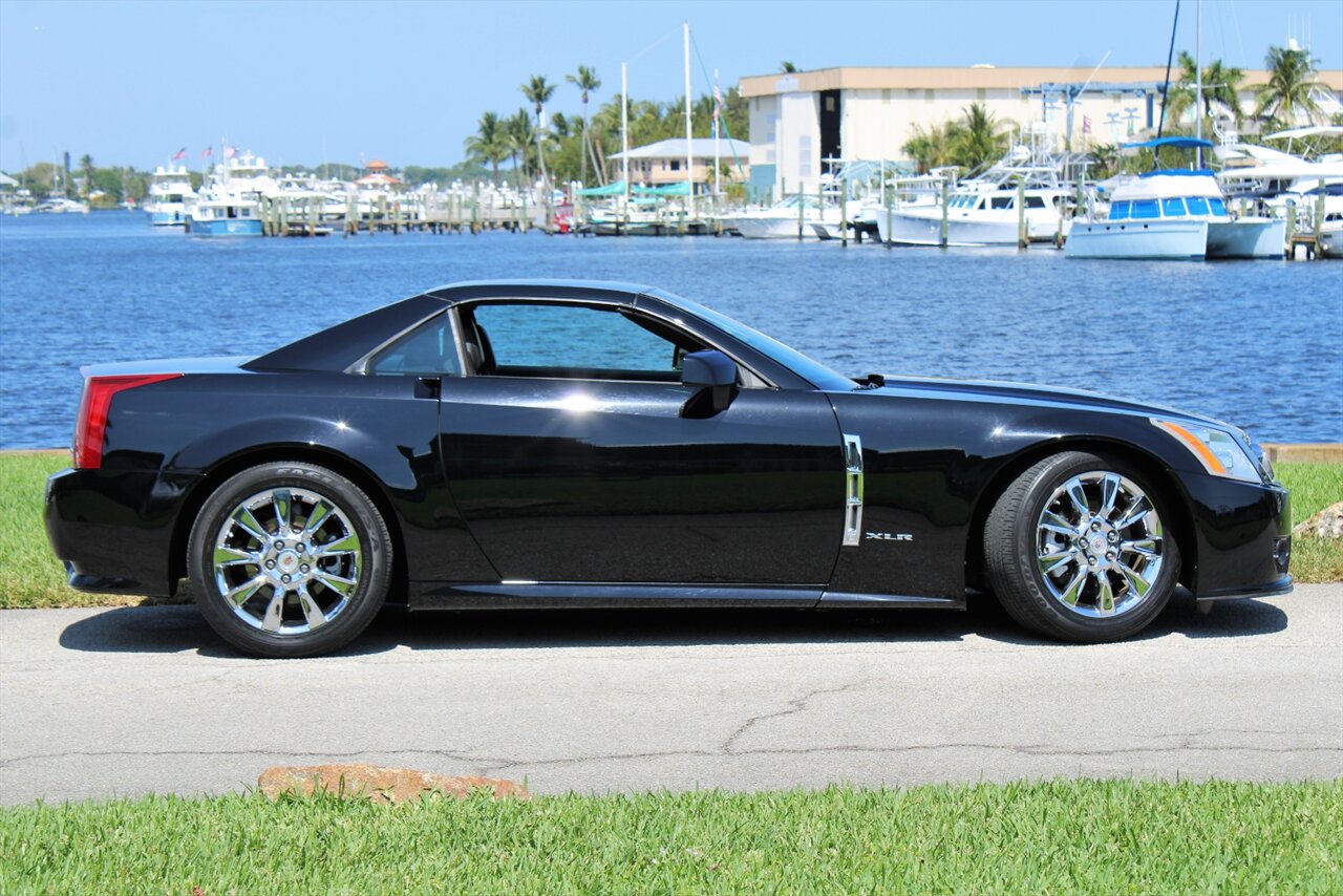 2009 Cadillac XLR Platinum   - Photo 7 - Stuart, FL 34997