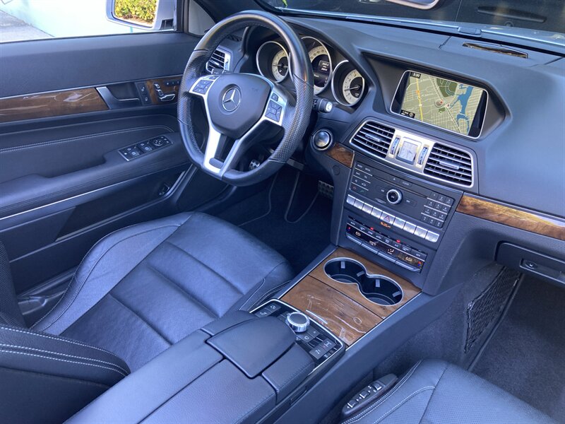 2016 Mercedes-Benz E 550  