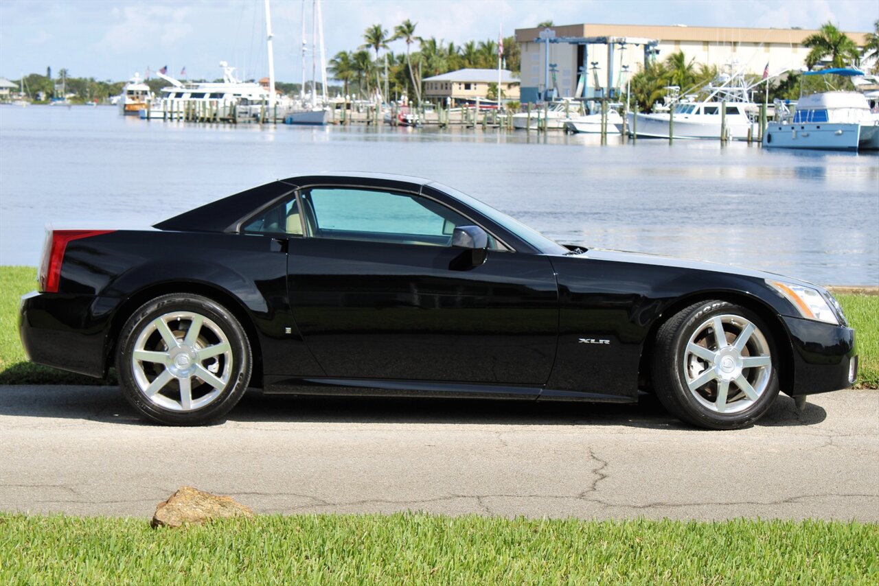 2007 Cadillac XLR   - Photo 5 - Stuart, FL 34997