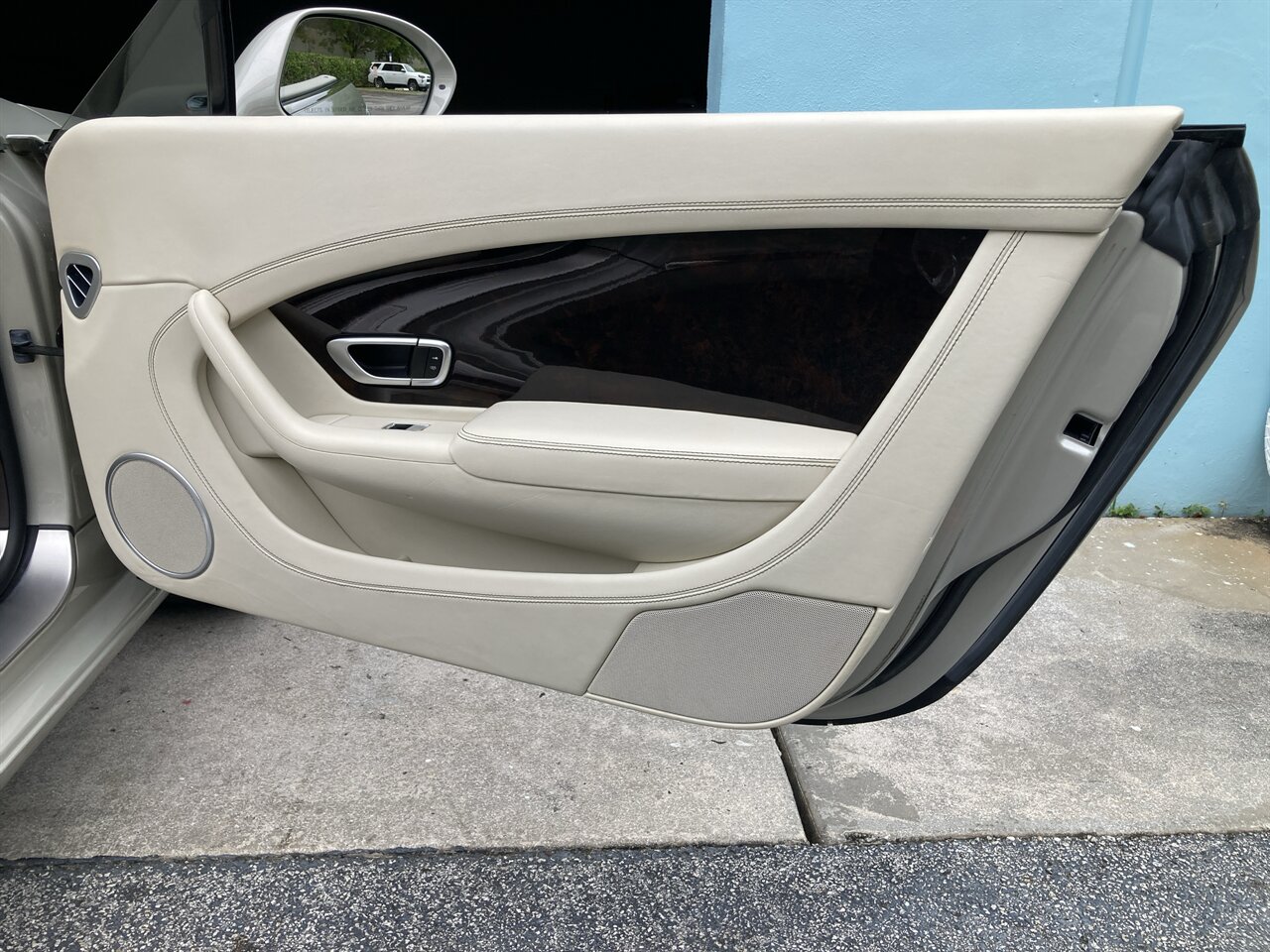 2014 Bentley Continental GTC Mulliner   - Photo 30 - Stuart, FL 34997