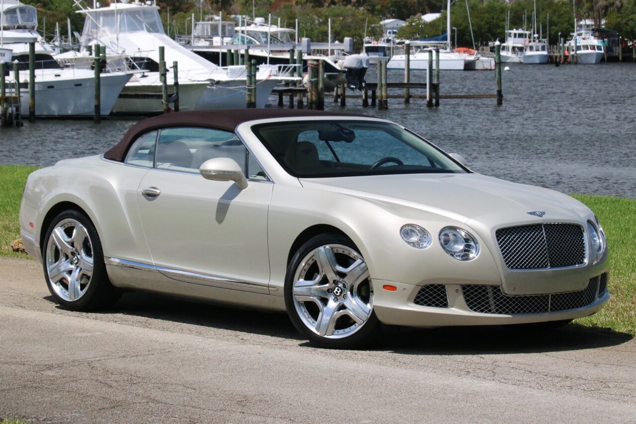 2014 Bentley Continental GTC Mulliner   - Photo 4 - Stuart, FL 34997