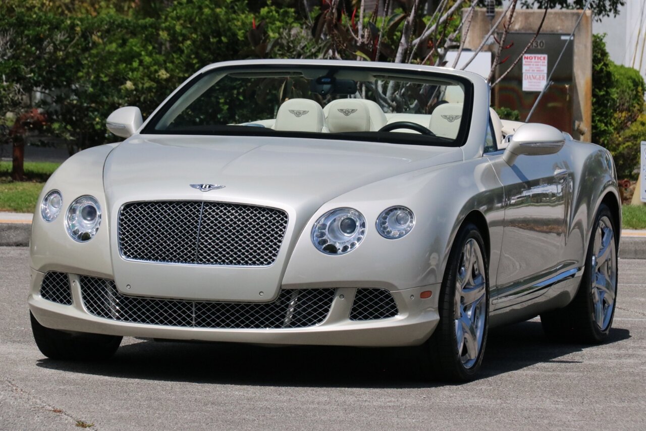 2014 Bentley Continental GTC Mulliner   - Photo 11 - Stuart, FL 34997