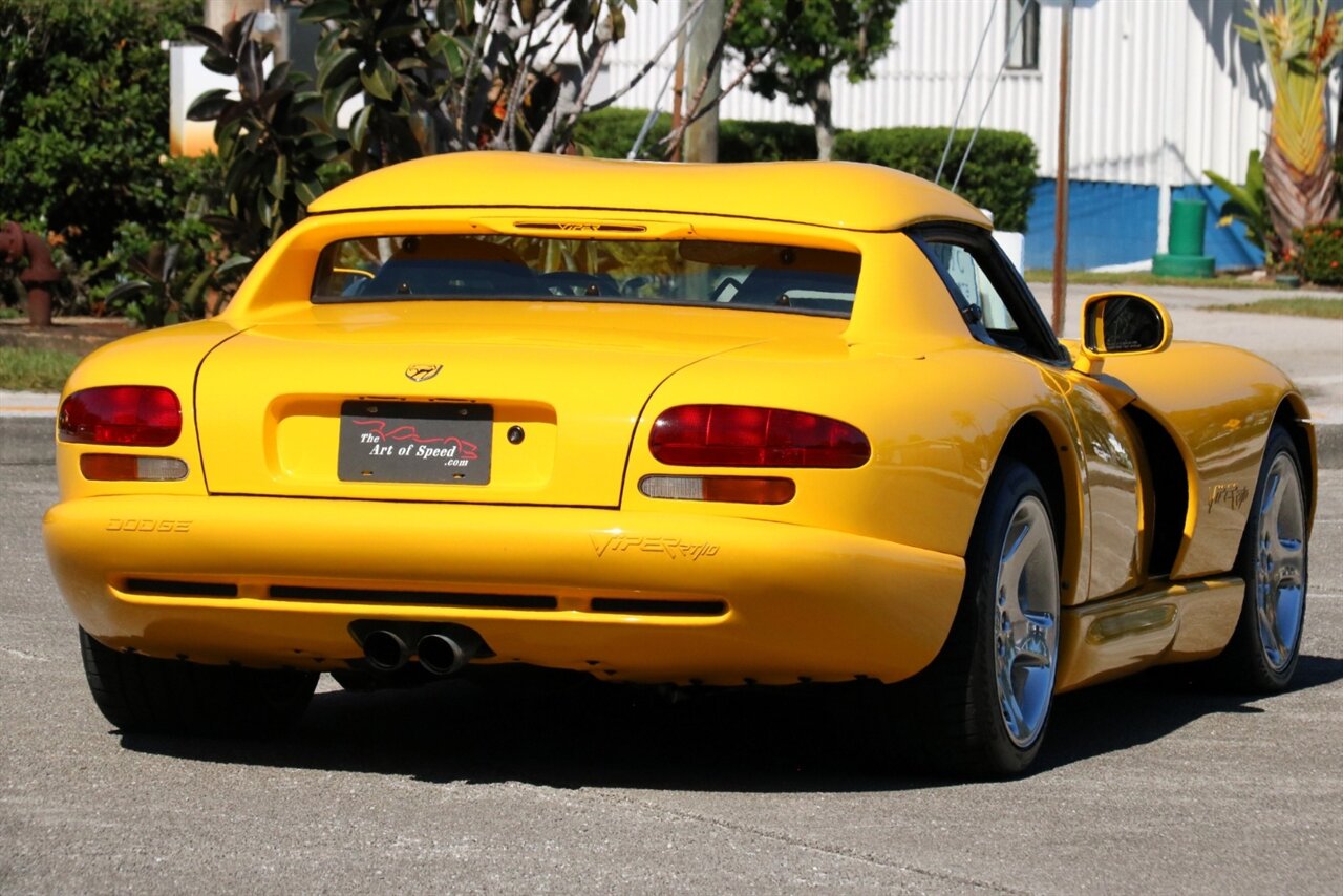 2002 Dodge Viper RT/10 - Photo 13 - Stuart, FL 34997