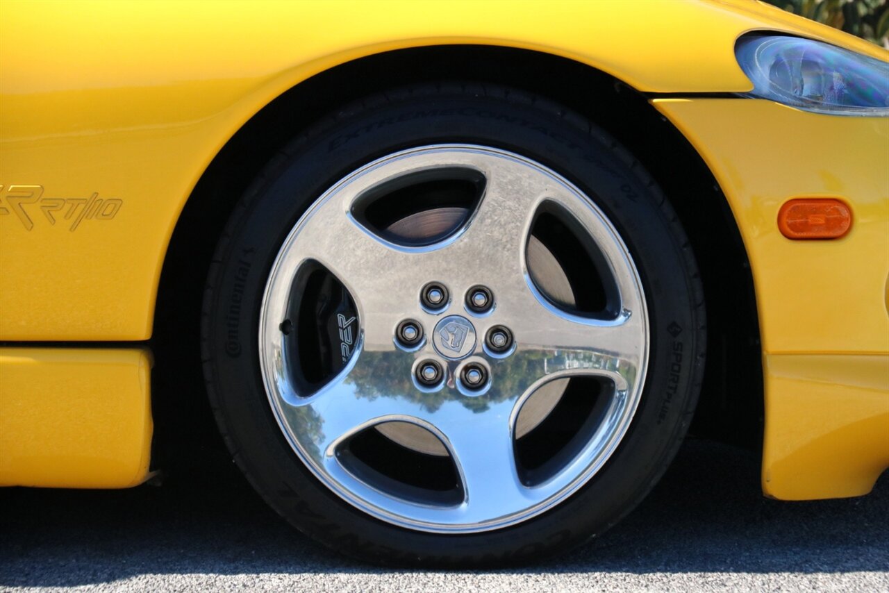 2002 Dodge Viper RT/10 - Photo 37 - Stuart, FL 34997