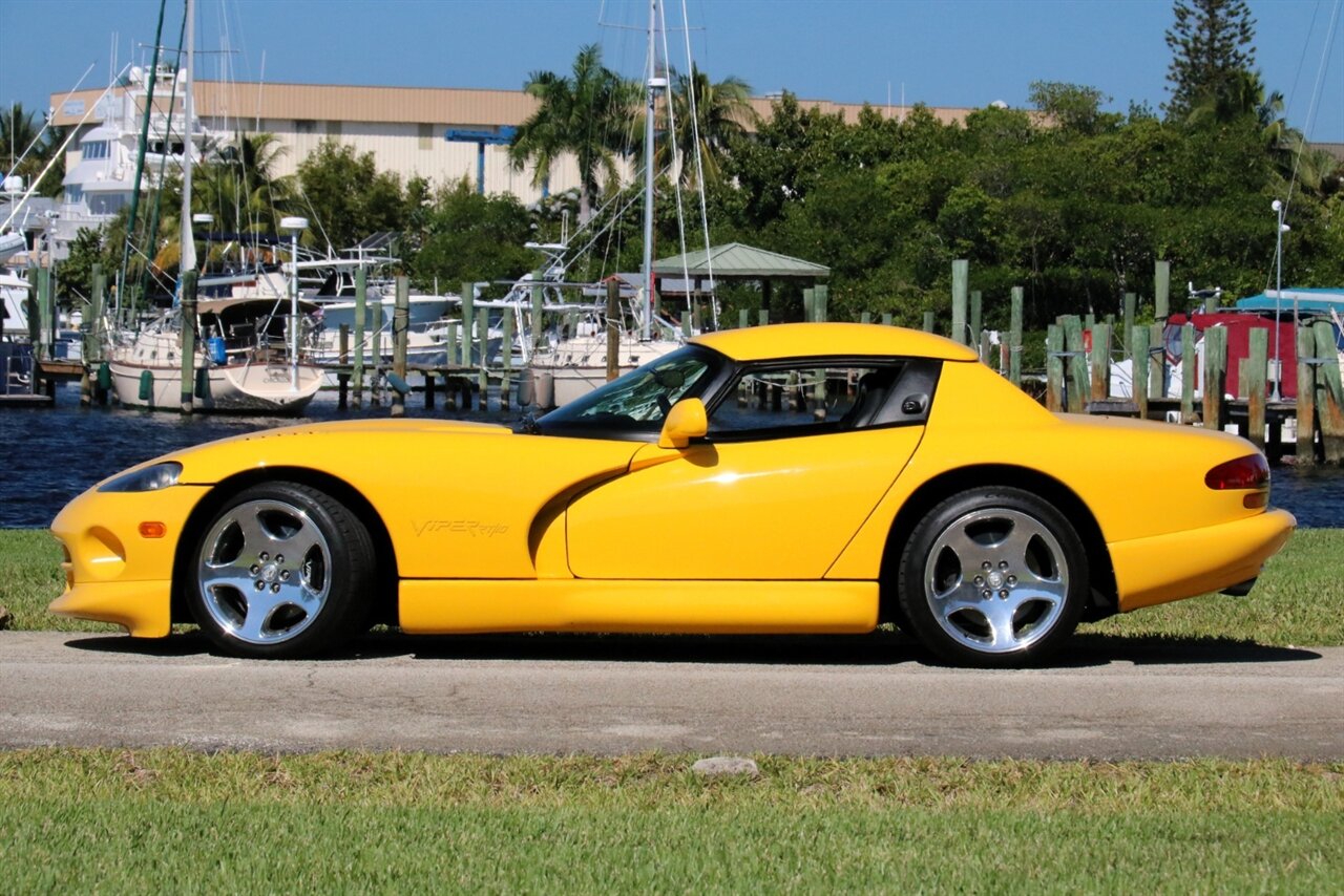 2002 Dodge Viper RT/10 - Photo 7 - Stuart, FL 34997