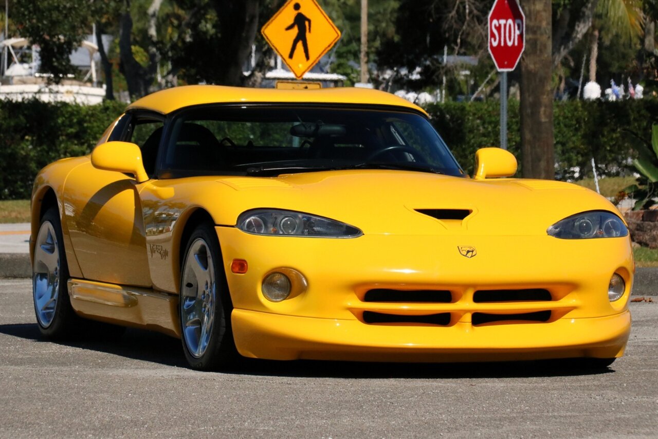2002 Dodge Viper RT/10 - Photo 10 - Stuart, FL 34997