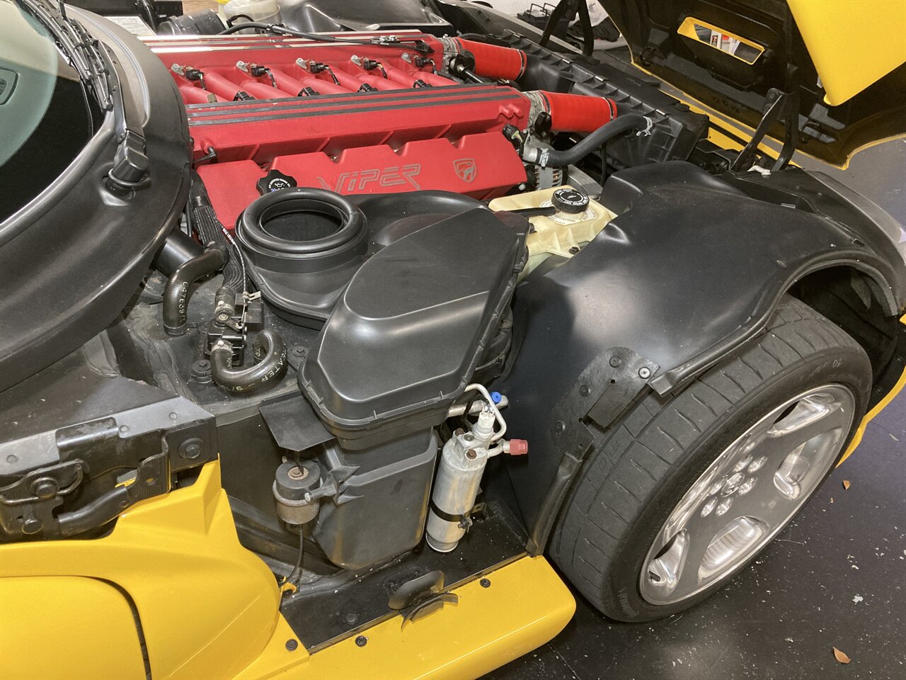 2002 Dodge Viper RT/10 - Photo 31 - Stuart, FL 34997