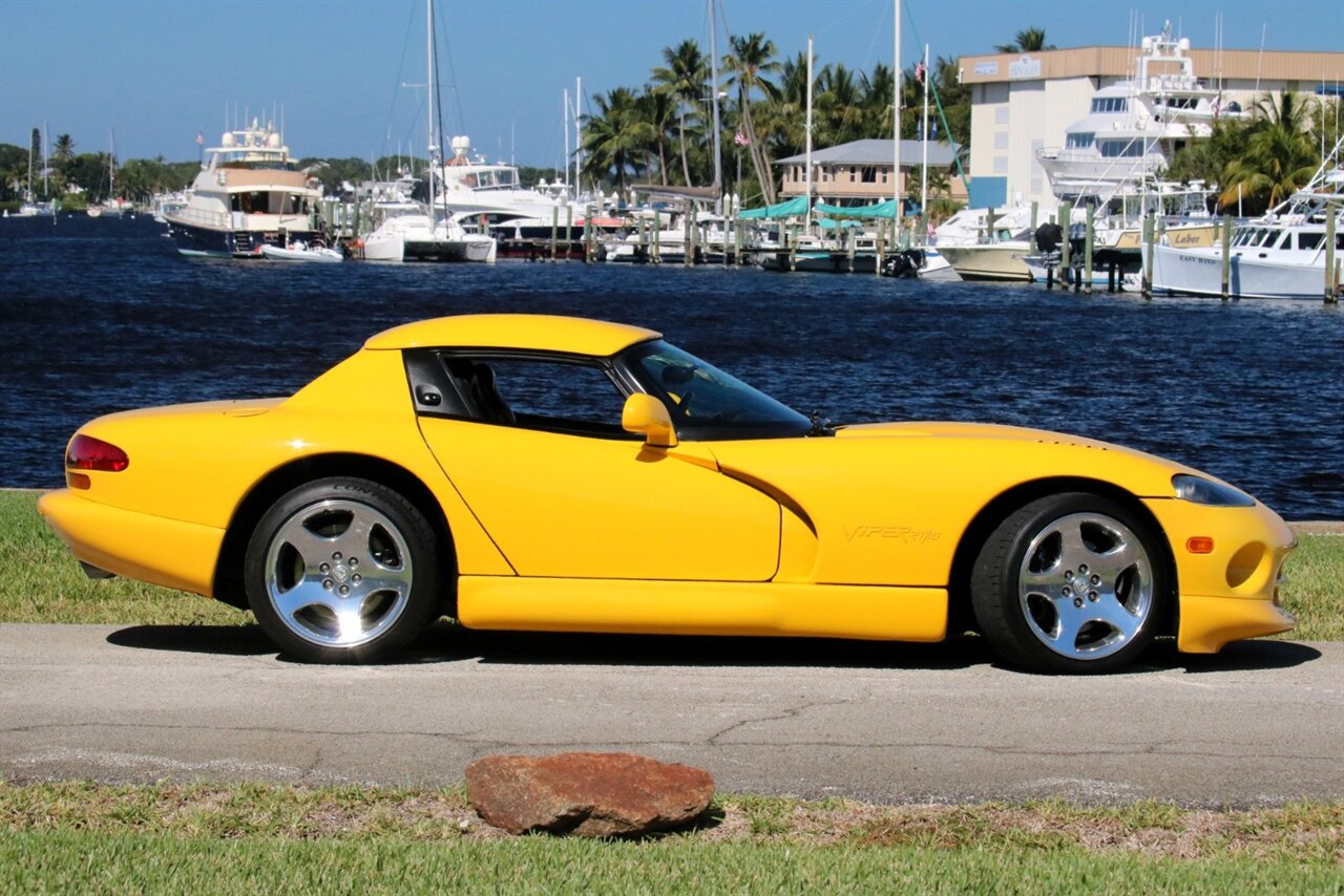 2002 Dodge Viper RT/10 - Photo 7 - Stuart, FL 34997