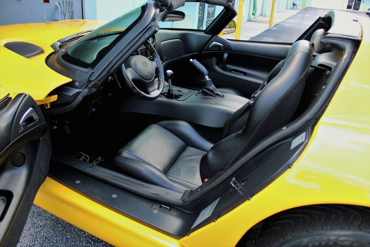 2002 Dodge Viper RT/10 - Photo 14 - Stuart, FL 34997