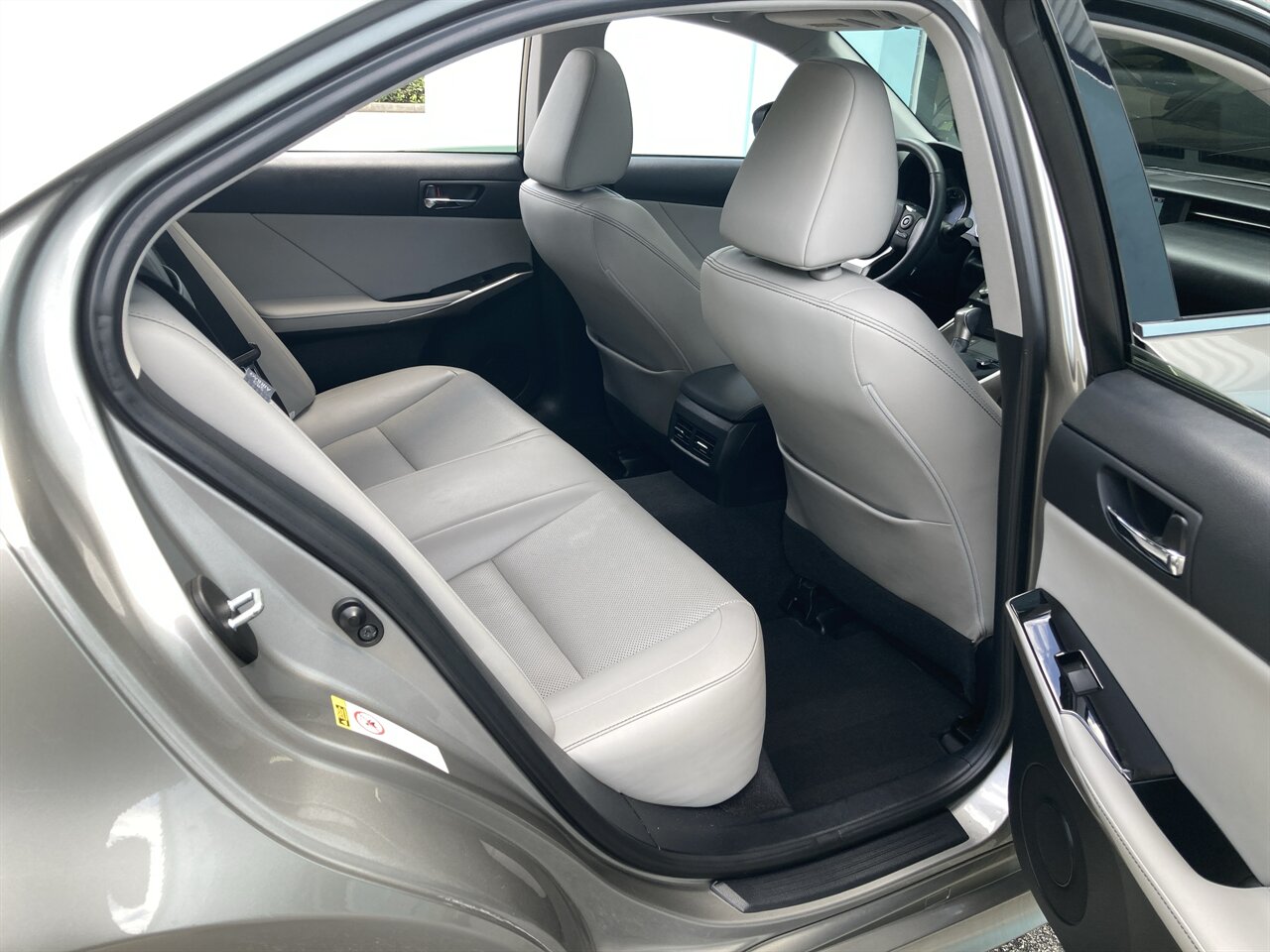 2015 Lexus IS 350 - Photo 19 - Stuart, FL 34997
