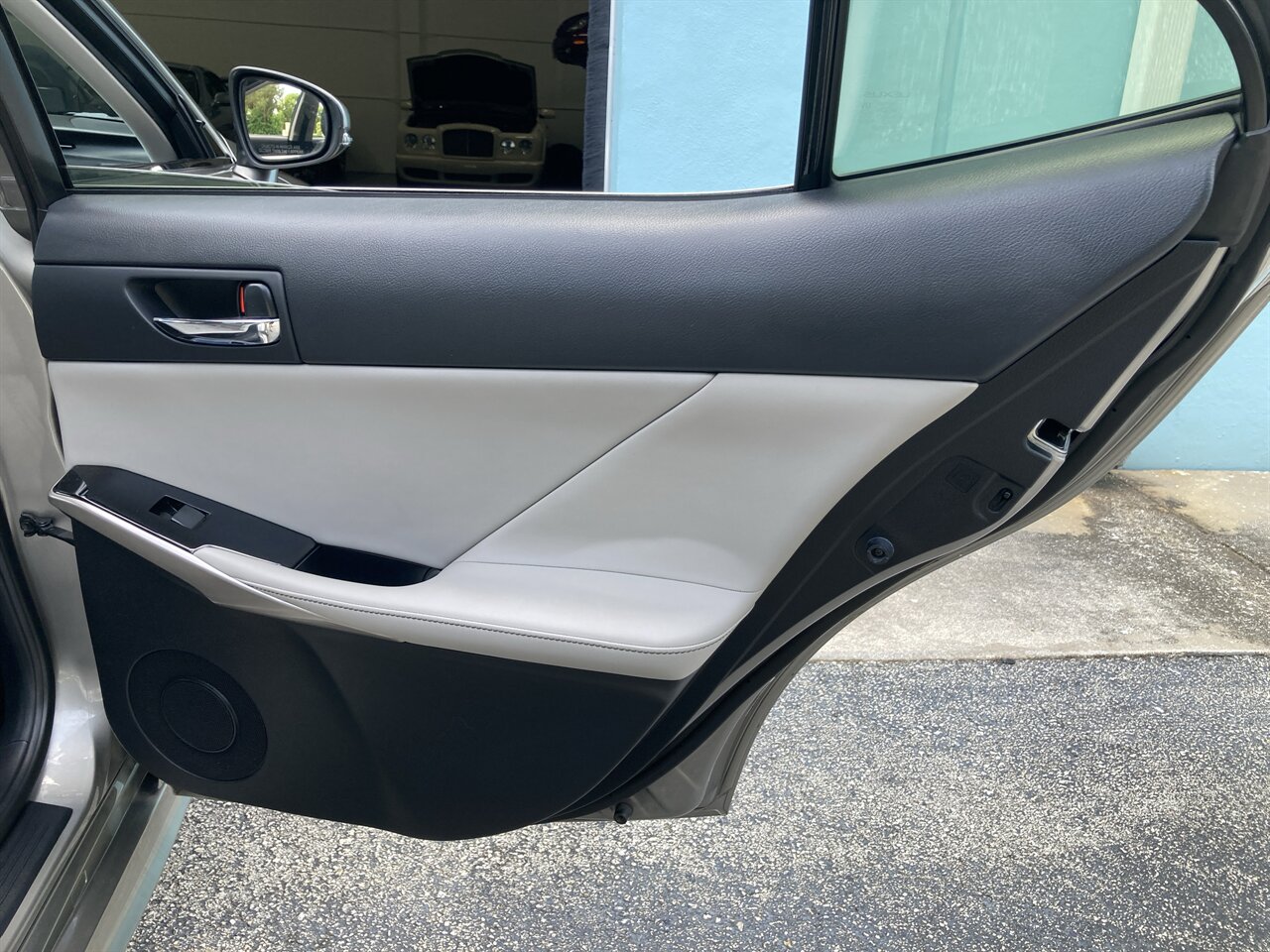 2015 Lexus IS 350 - Photo 38 - Stuart, FL 34997