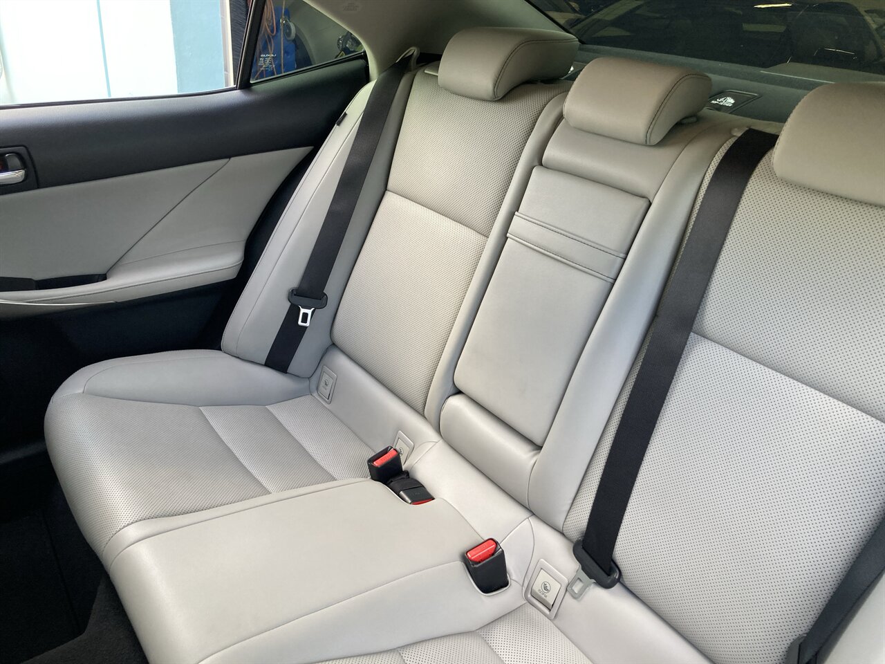 2015 Lexus IS 350 - Photo 17 - Stuart, FL 34997