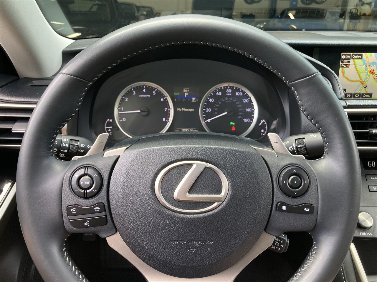 2015 Lexus IS 350 - Photo 25 - Stuart, FL 34997