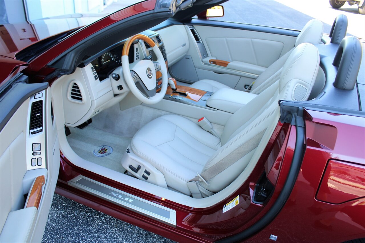 2006 Cadillac XLR   - Photo 14 - Stuart, FL 34997