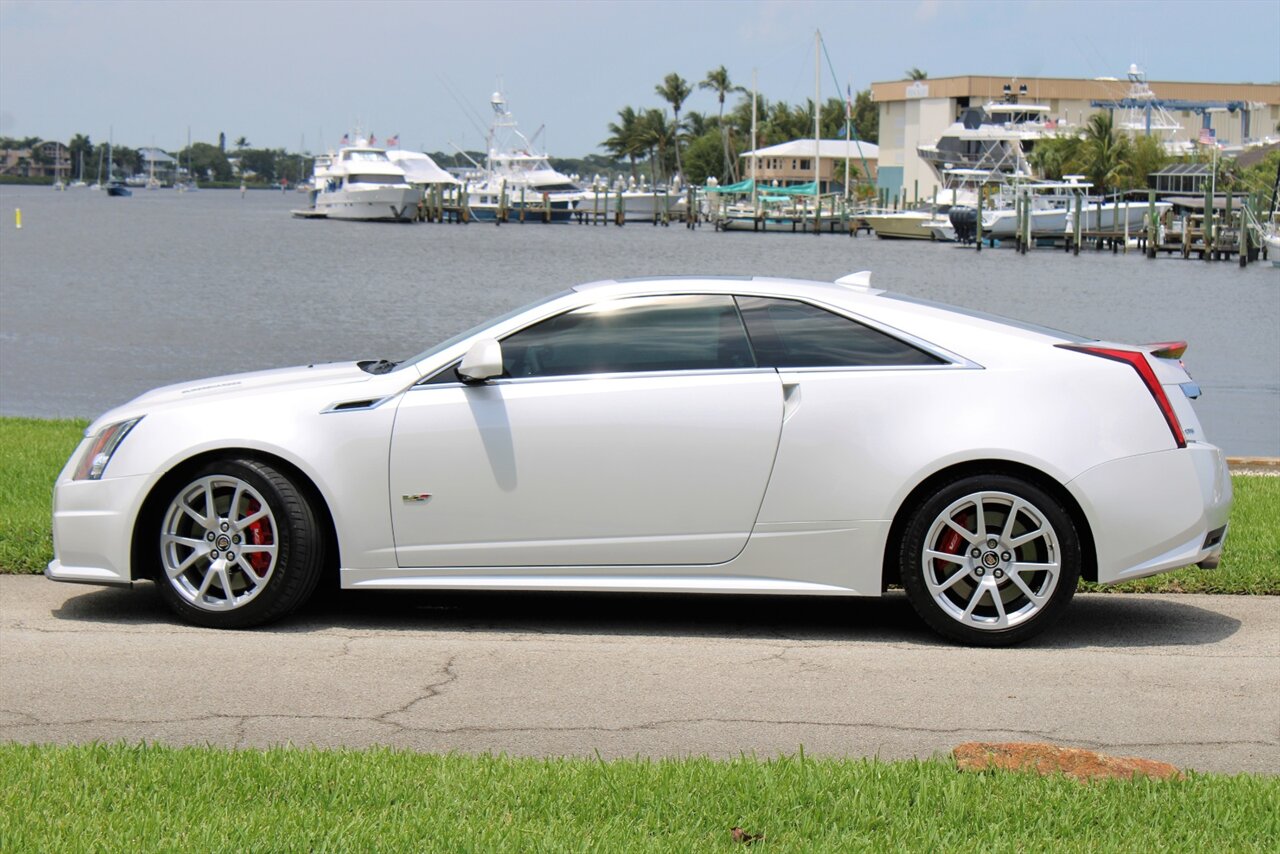 2015 Cadillac CTS-V 6 Speed Manual Transmission   - Photo 6 - Stuart, FL 34997