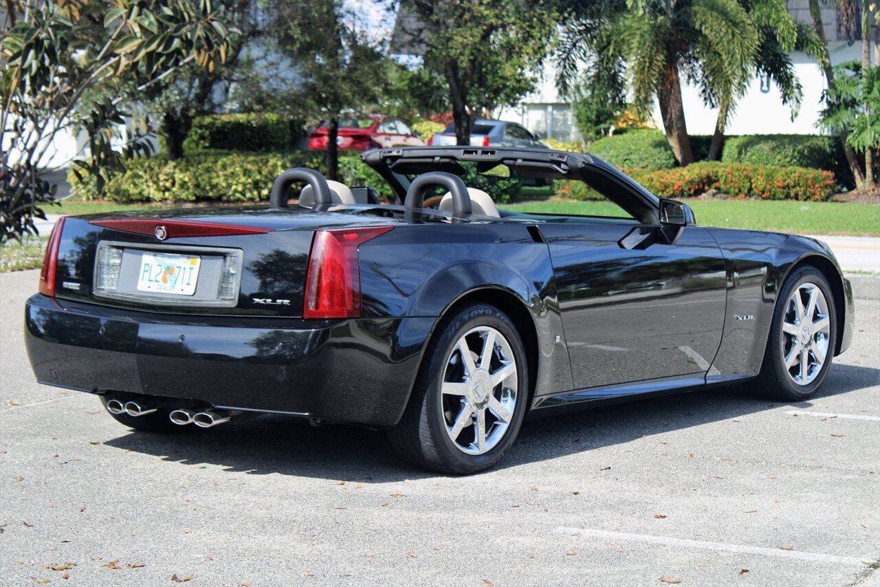 2006 Cadillac XLR Star Black Limited Editio   - Photo 12 - Stuart, FL 34997