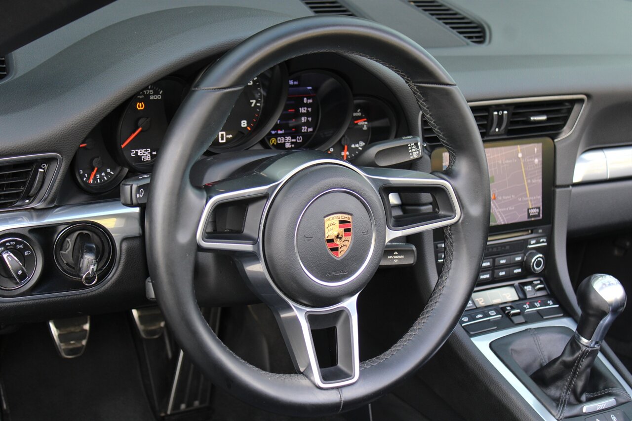 2019 Porsche 911 Carrera   - Photo 23 - Stuart, FL 34997