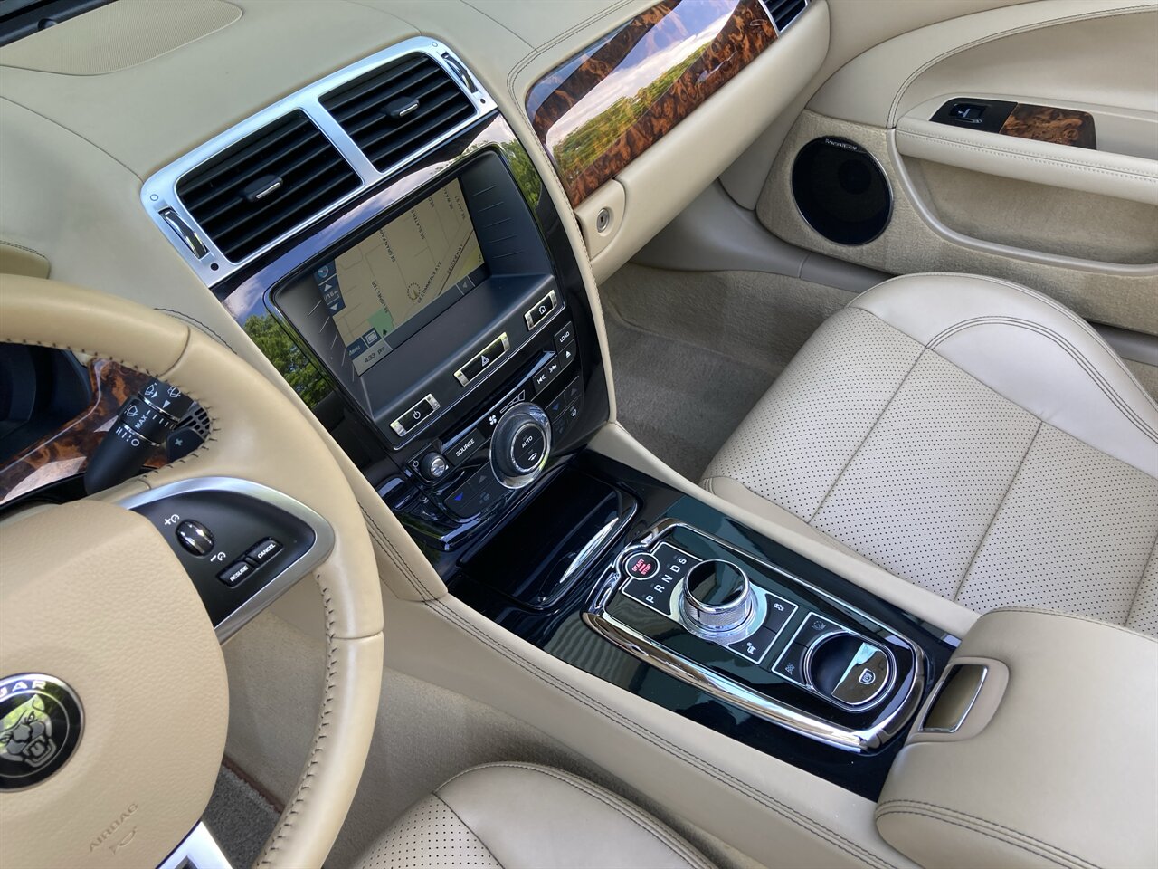 2014 Jaguar XK   - Photo 24 - Stuart, FL 34997