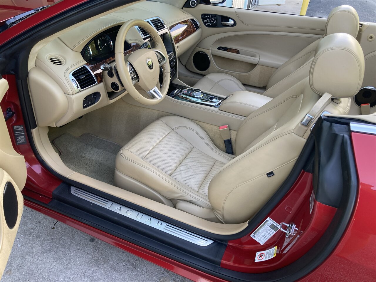 2014 Jaguar XK   - Photo 15 - Stuart, FL 34997