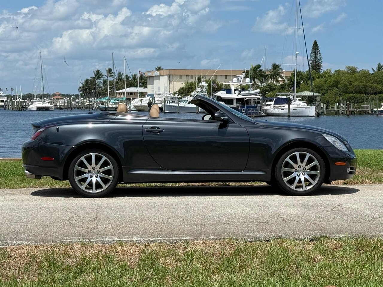 2007 Lexus SC 430 - Photo 12 - Stuart, FL 34997