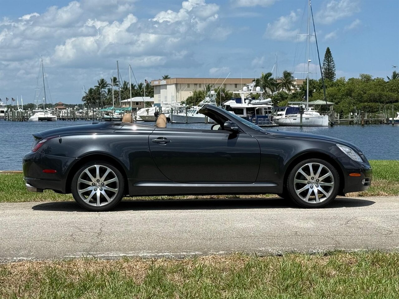 2007 Lexus SC 430 - Photo 13 - Stuart, FL 34997