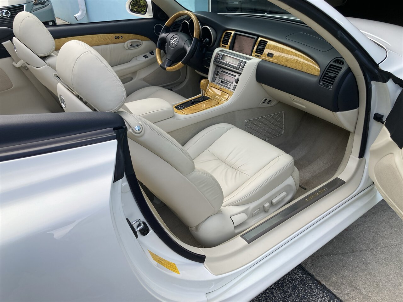 2002 Lexus SC 430 - Photo 17 - Stuart, FL 34997