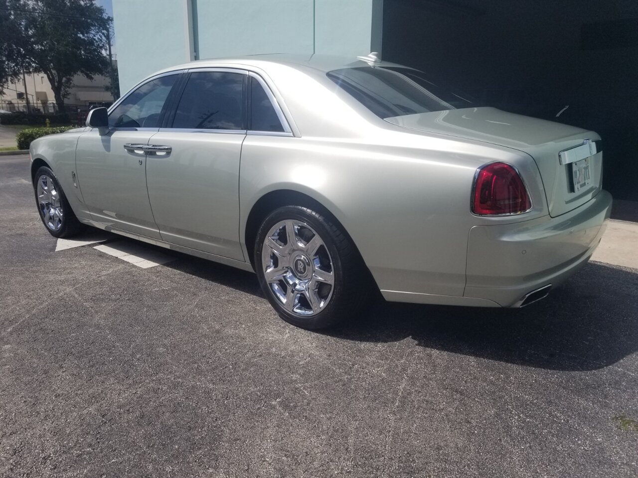 2014 Rolls-Royce Ghost   - Photo 4 - Stuart, FL 34997