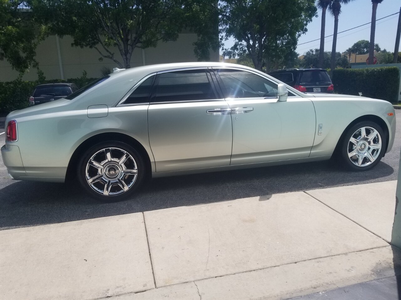 2014 Rolls-Royce Ghost   - Photo 1 - Stuart, FL 34997